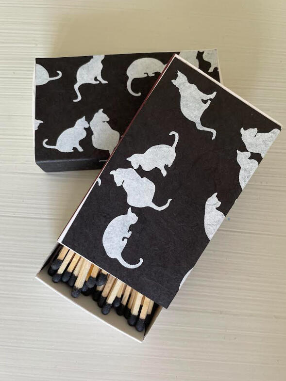white cats
