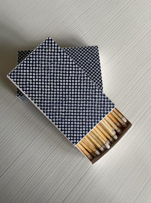 blue &amp; white means light the light